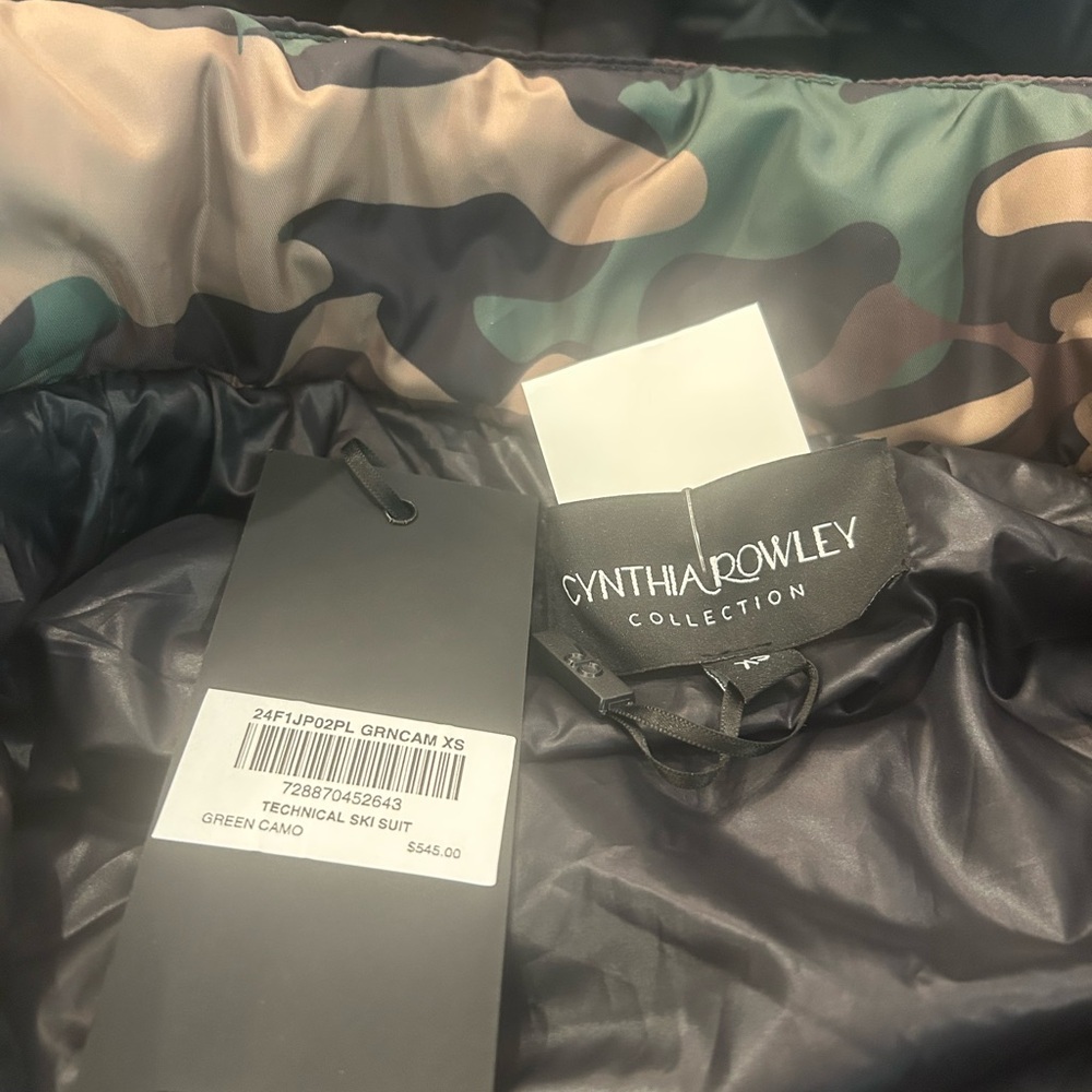 Cynthia Rowley Green Camo Technical Ski Suit NWT - Picture 2 of 6
